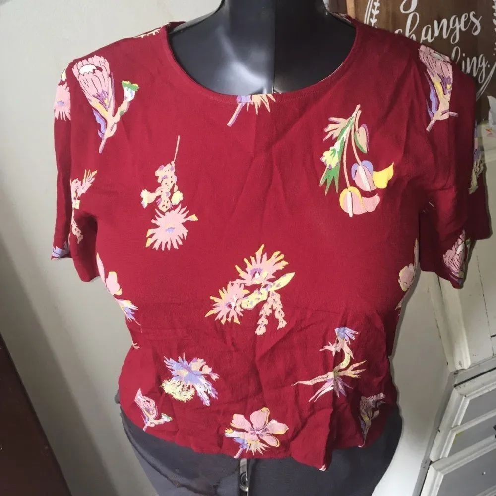 Madewell S red floral button down back blouse